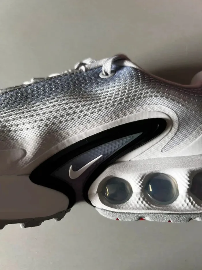 Nike Air Max DN White/Platinum - photo numéro 8
