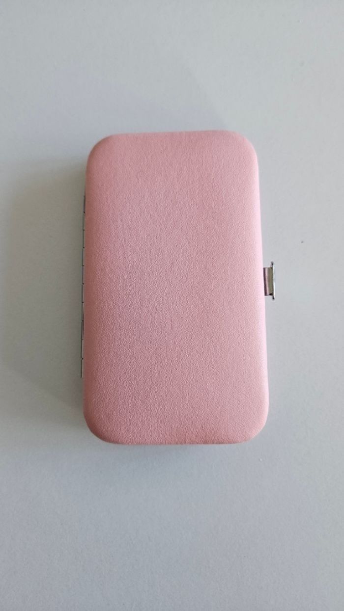 Kit manicure femme 8 pièces - Neuf - photo numéro 5