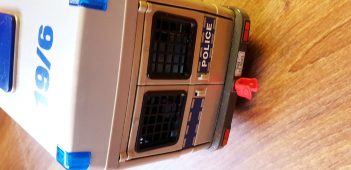 Playmobil - Fourgon de police - photo numéro 7