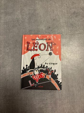 Livre les aventures de Léon au cirque