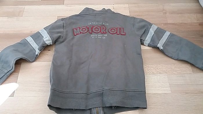 Sweat - photo numéro 2