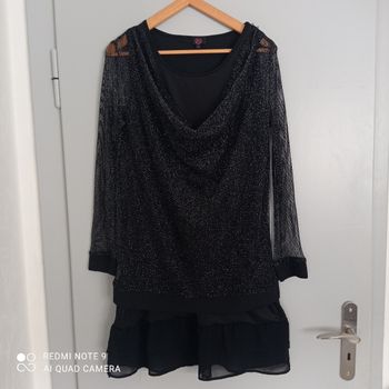 Robe noire résille t40