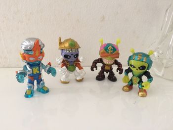 4 Mini Monstres
