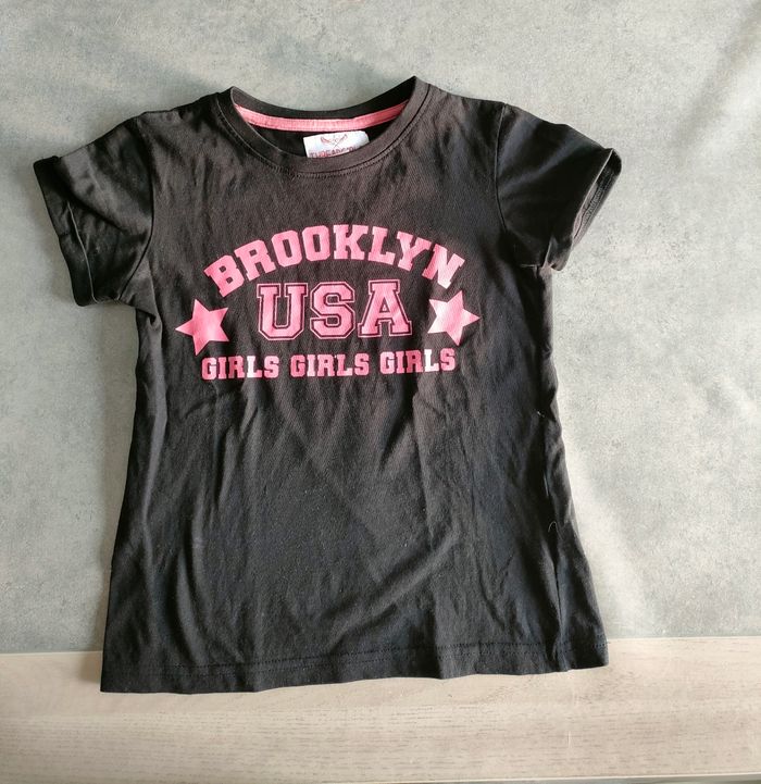 Tee-shirt fille 7/8 ans