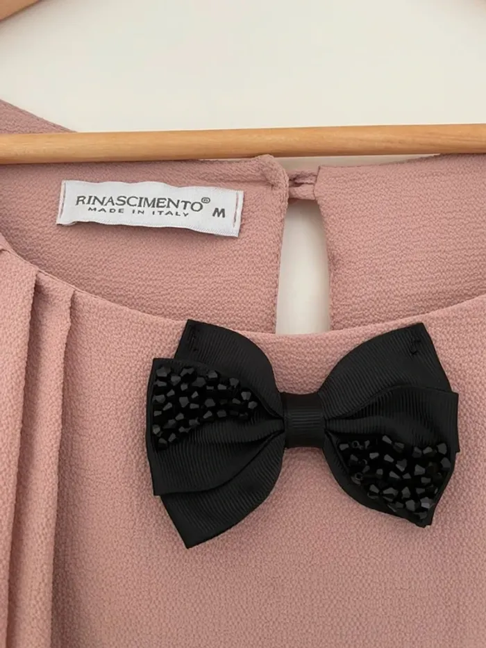 Débardeur Rinascimento rose avec noeud noir taille M - photo numéro 3