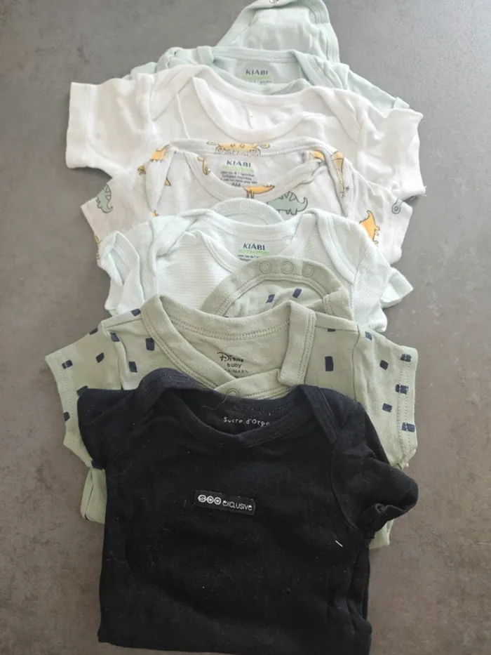 LOT DE 59 VETEMENTS BEBE GARCON 6 MOIS - photo numéro 5