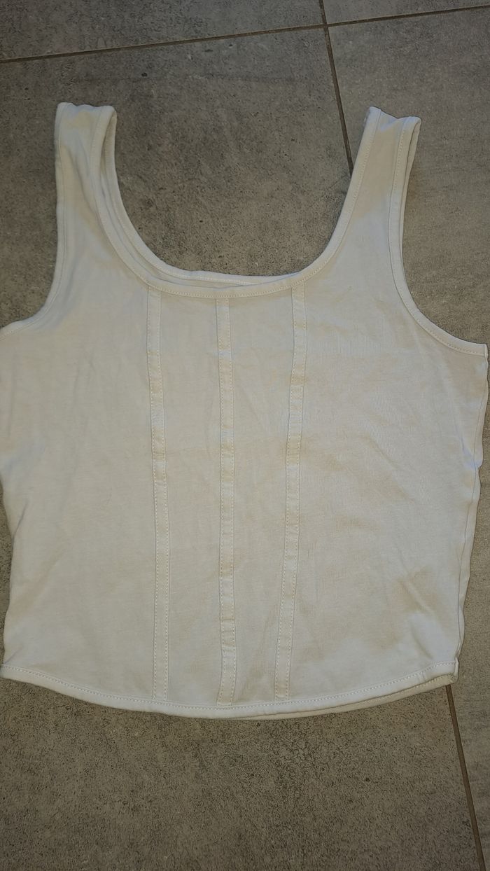 Croc top