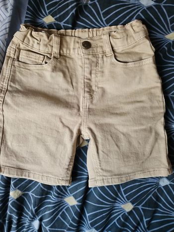 Short beige 5 ans Kiabi