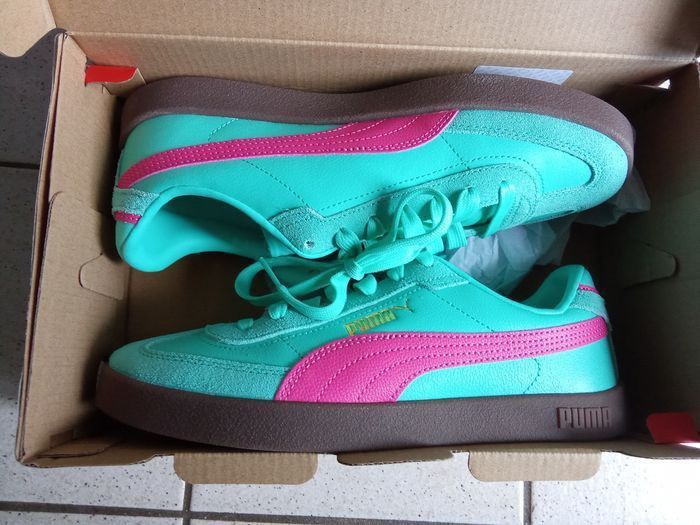 Baskets sneakers femme puma taille 39, sport, fitness , yoga,  bleu vert - menthe   et  rose neuve Sans étiquette, boîte d'origine - photo numéro 2