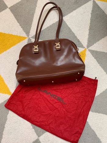 Sac à mains en cuir Lancel