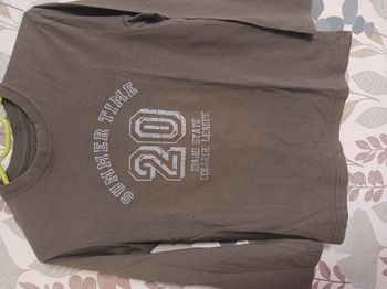 tee shirt manche longue T10 ans