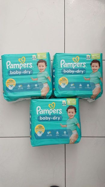 Couche taille 6 trio pack  102 couches