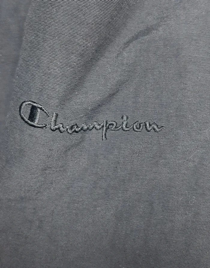 Parka garçon Champion 13/14 ans en très bon état - photo numéro 5