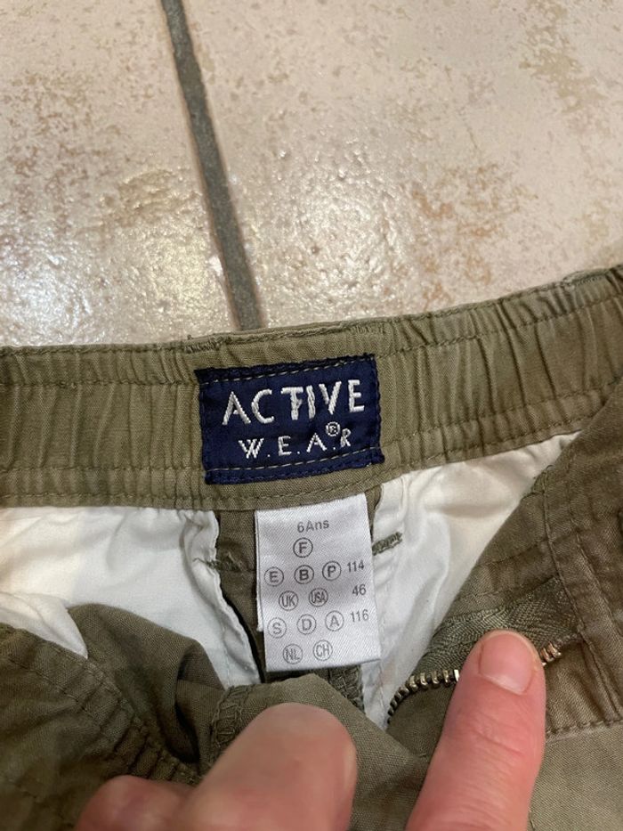 Lot de 2 shorts taille 6ans - photo numéro 7