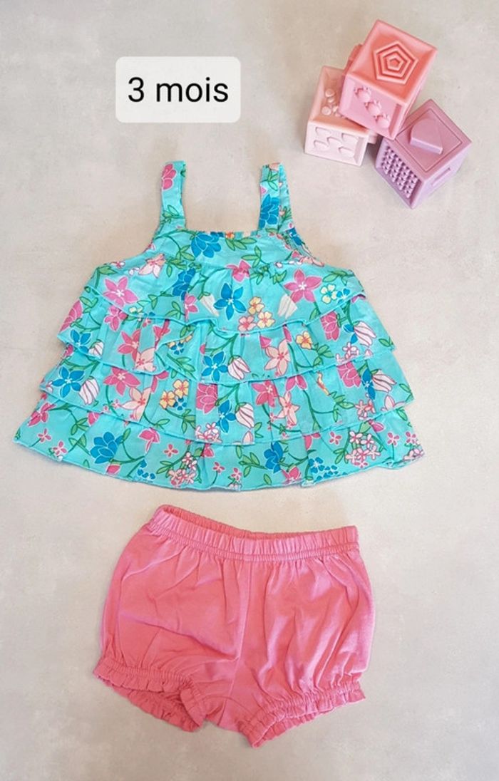 Ensemble débardeur + short 3 mois