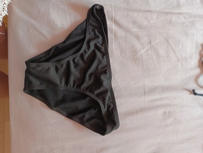 Maillot de bain 2 pièces simple - photo numéro 3