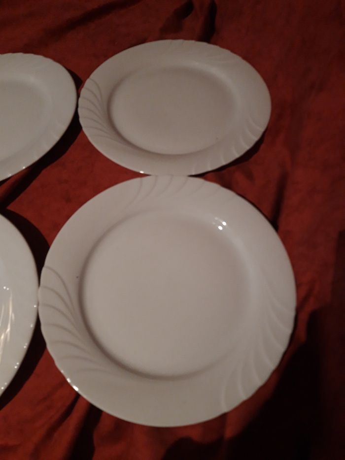 Lot 4 assiettes - photo numéro 2