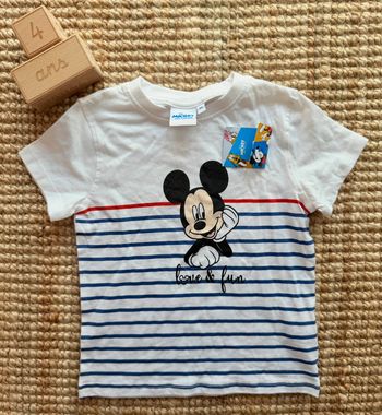 Tee shirt Disney Mickey 4ans / 104cm