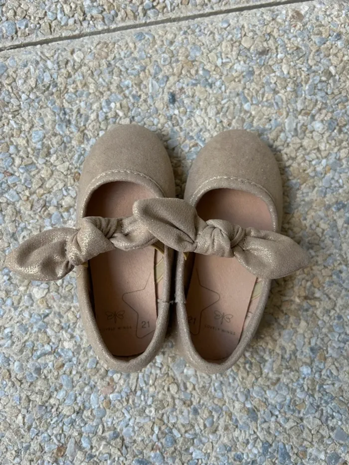 Ballerines dorées avec noeud bébé fille Gémo - photo numéro 3