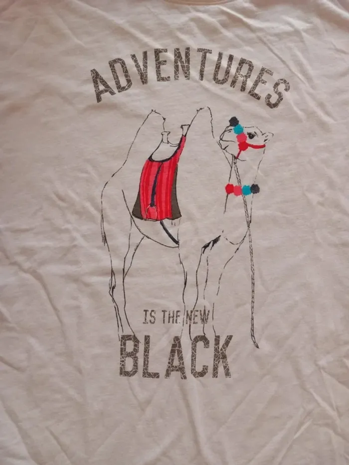 T-shirt blanc "Adventures is the new black"  Name It 13/14 ans - photo numéro 2