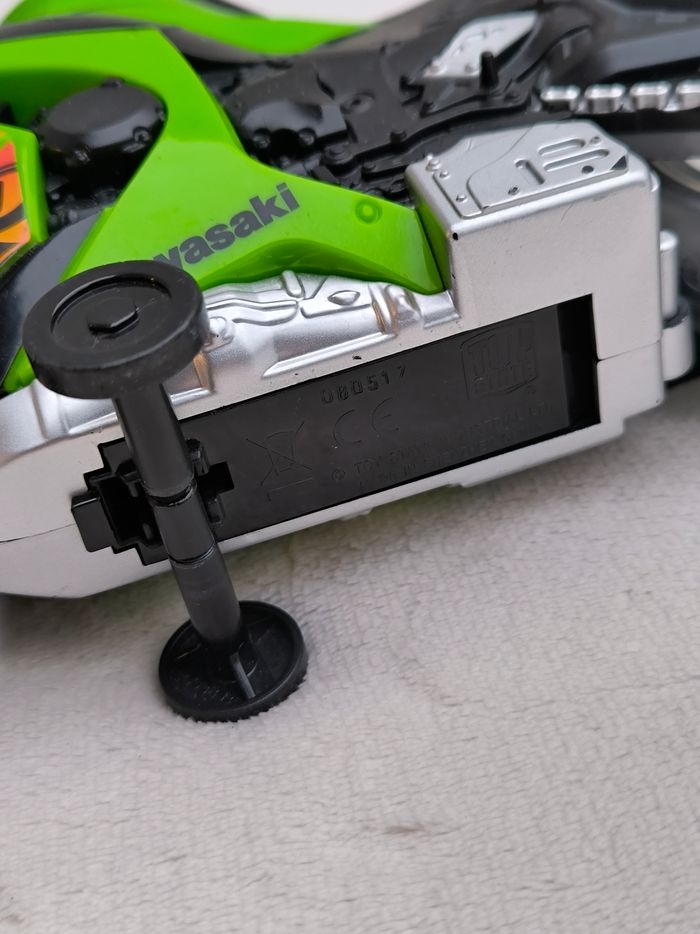 Moto Kawasaki Toy State - photo numéro 8