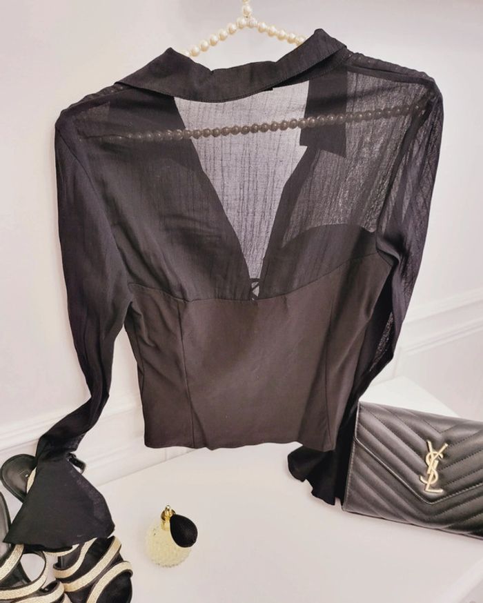 Magnifique blouse sexy avec laçage et jeux de transparence taille M /l - photo numéro 9