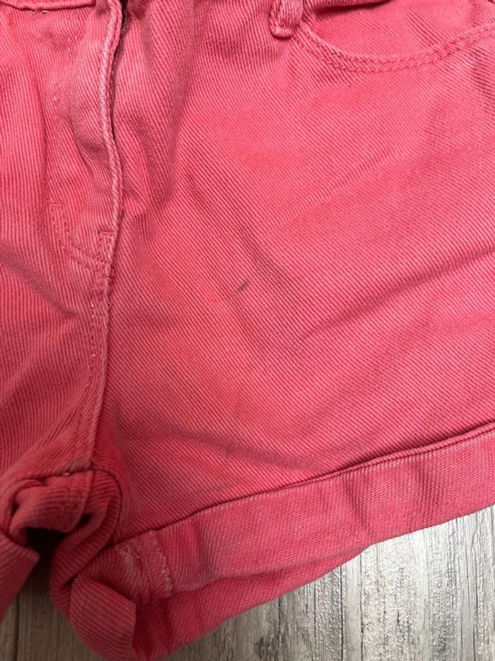 Short en jean fuschia kiabi taille 10 ans - photo numéro 3