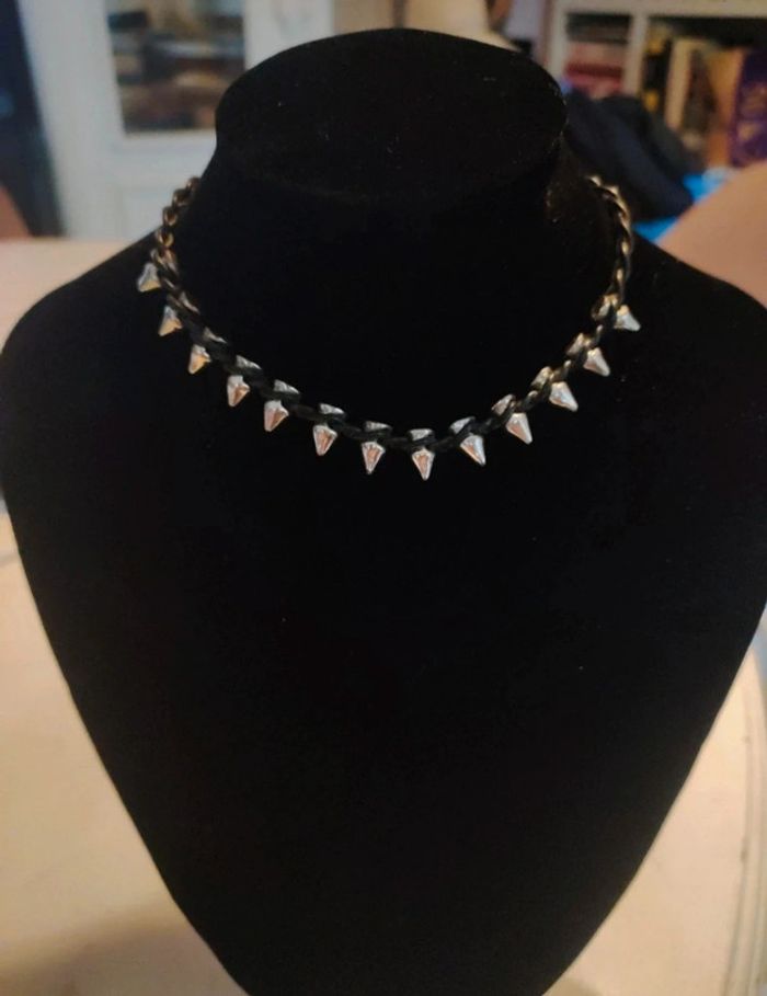 Ras du cou pointes gothique - photo numéro 2