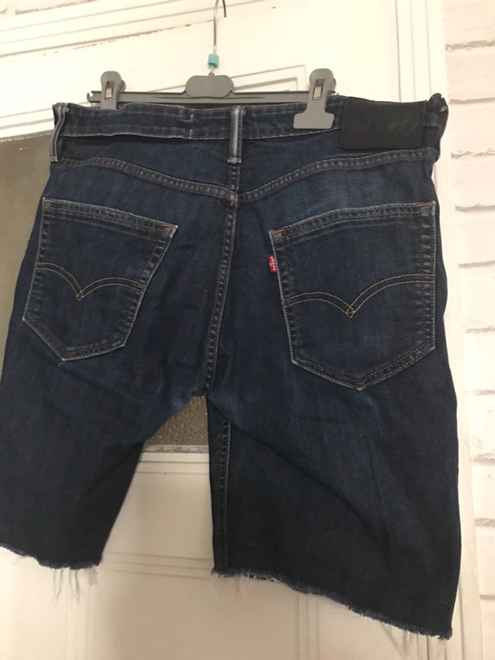Short en jeans Levis (levi’Strauss) model 511 W33 (42-44 taille française) - photo numéro 17