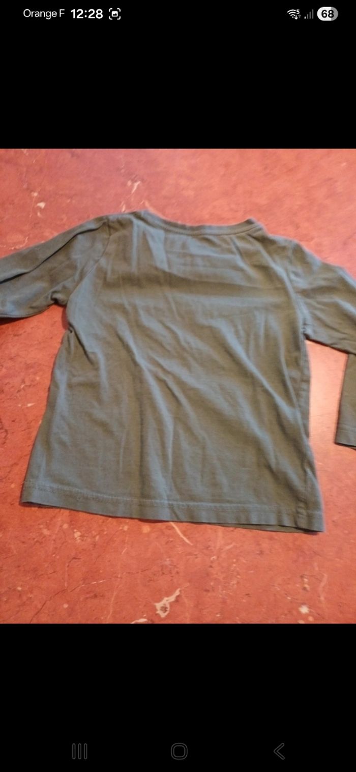 T.shirt garçon taille 4 ans - photo numéro 3