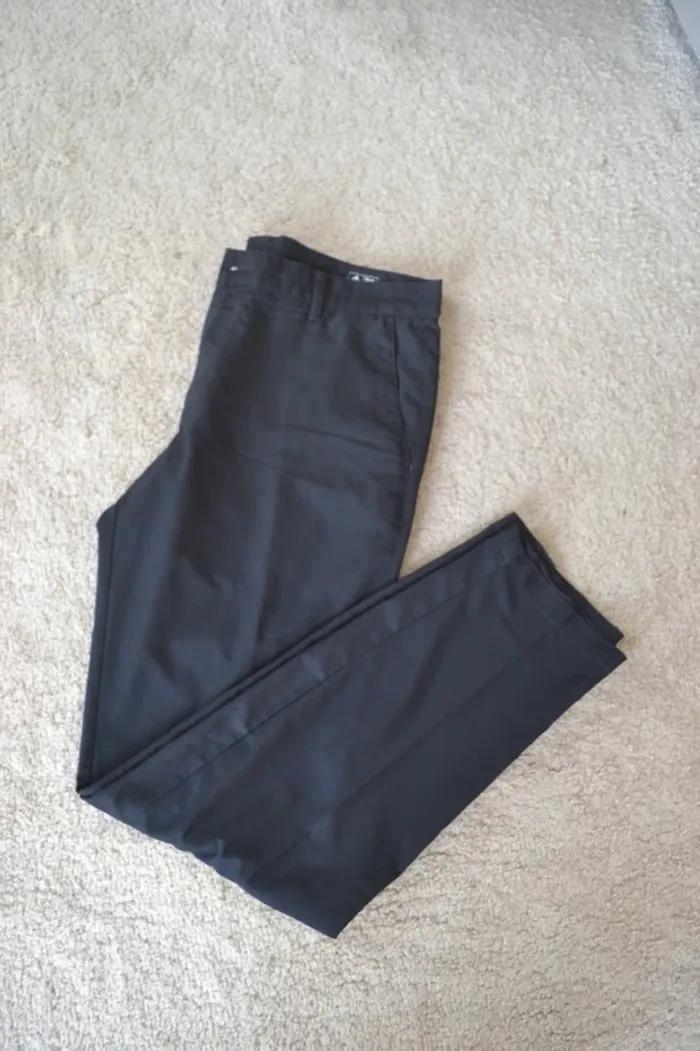 Pantalon Adidas Taille 44 (W34)