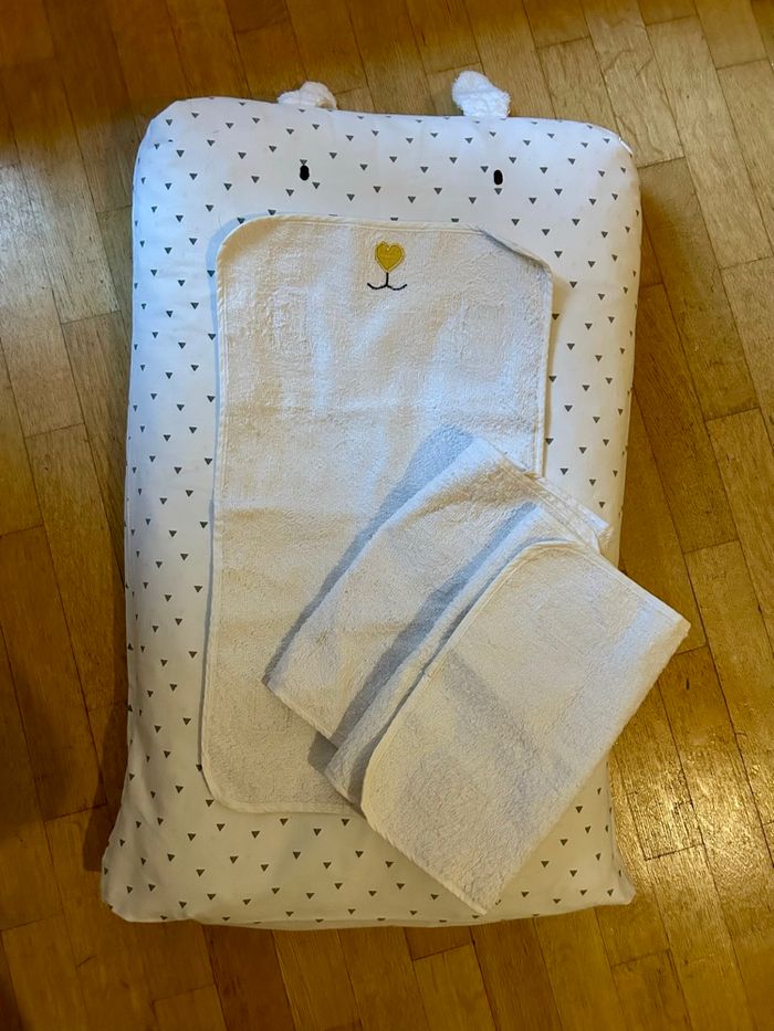 Matelas à langer verbaudet + 3 housses