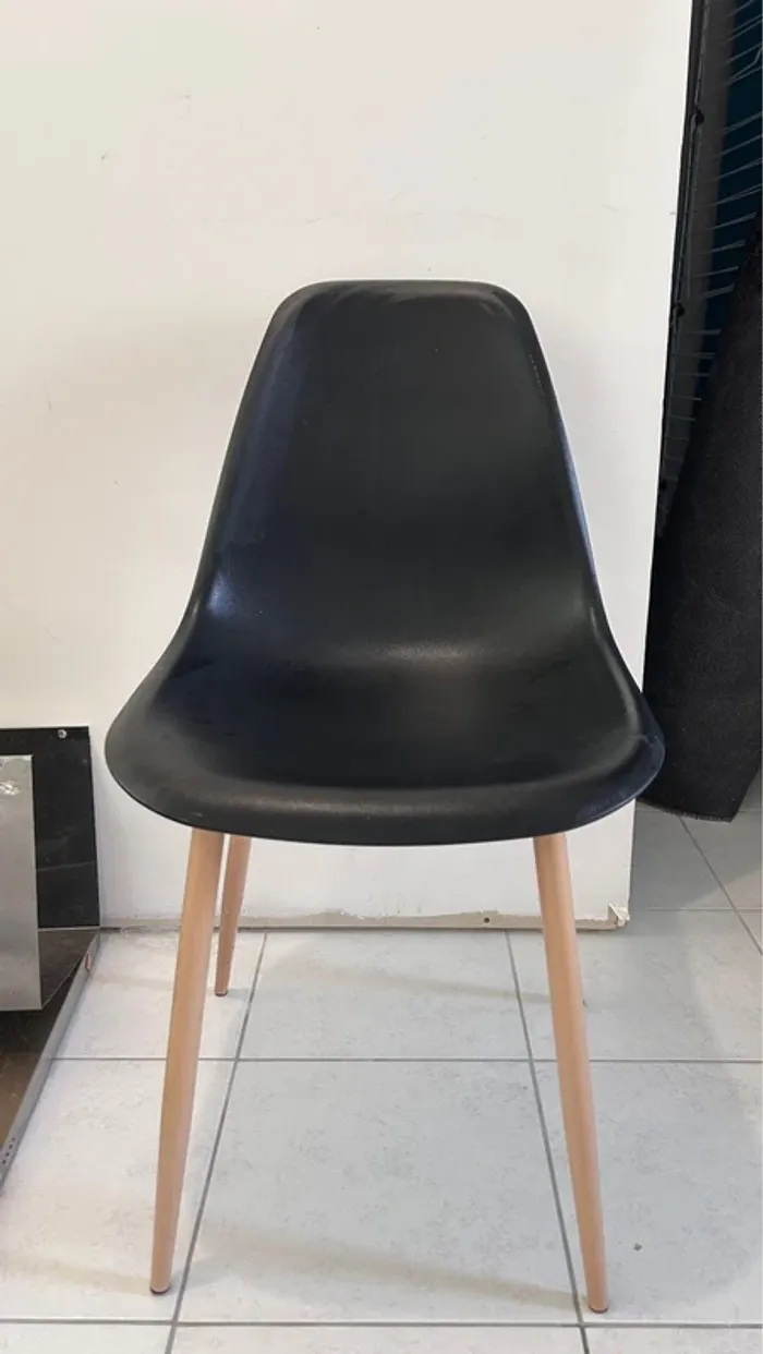 chaise x4 - photo numéro 3