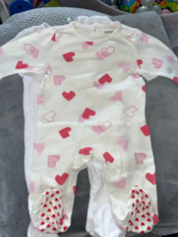 Lot de 2 pyjama orchestra 12 mois - photo numéro 2