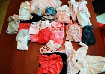 Lots vêtements 0 3 mois. 43 pièces.
