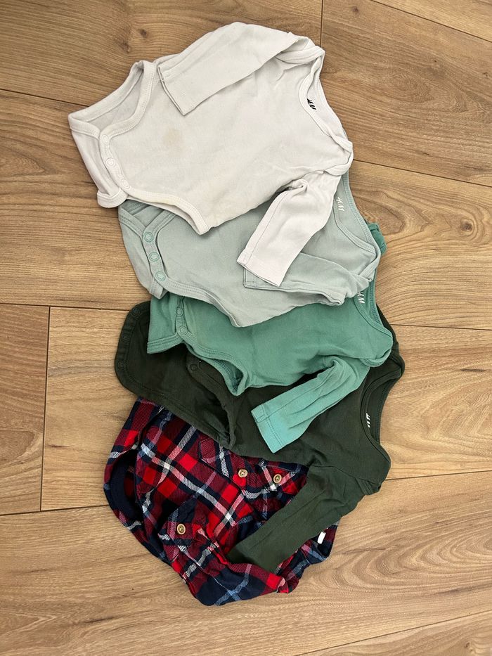 Lot bébé 1 mois - photo numéro 6