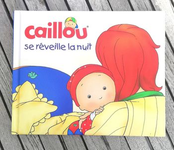 Caillou Se Reveille la Nuit