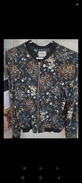Veste noire fleurie Pimkie 36