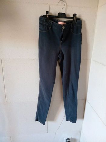 Jean Cache cache 38