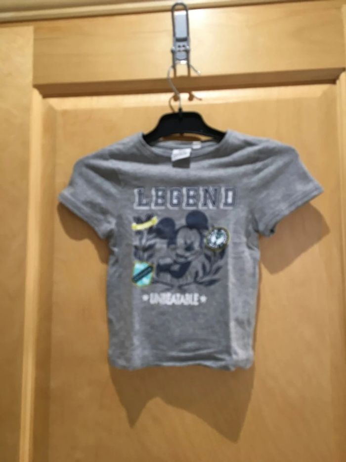 Lot de 2 tee-shirts Mickey - photo numéro 3