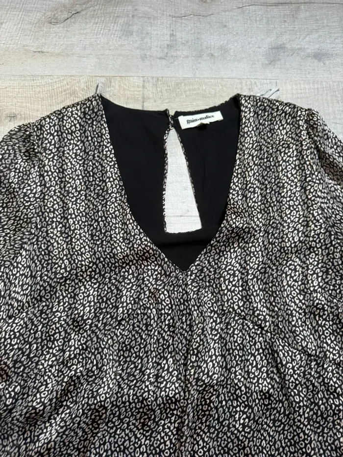 Robe léopard col V - photo numéro 6