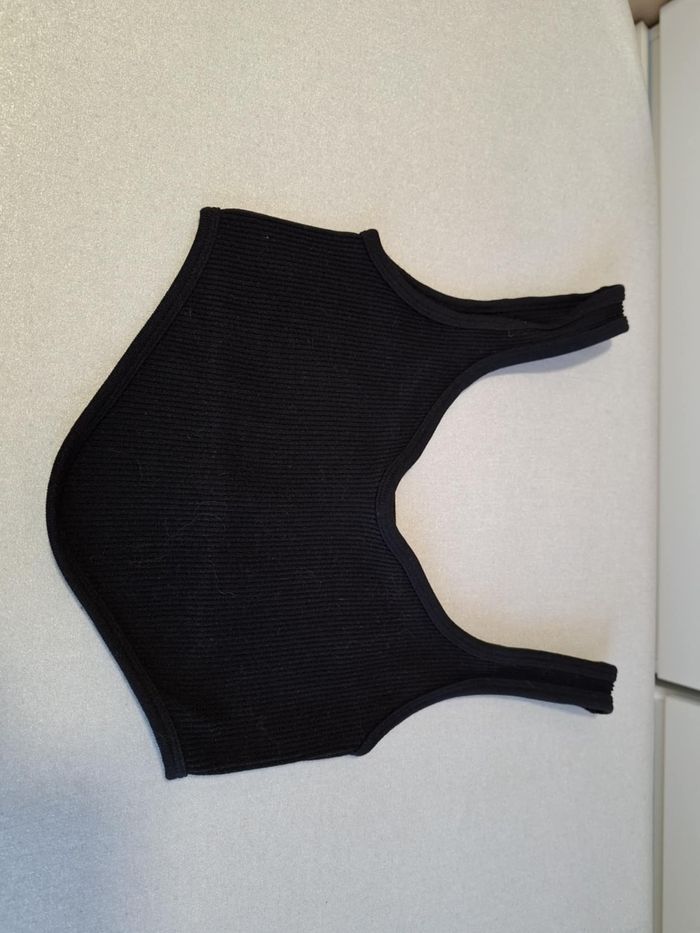 Jolie brassière/top court femme Zara XS noir très bon état - photo numéro 2