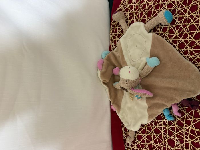 Doudou plat ane poney cheval beige rose bleu BABYSUN - photo numéro 3