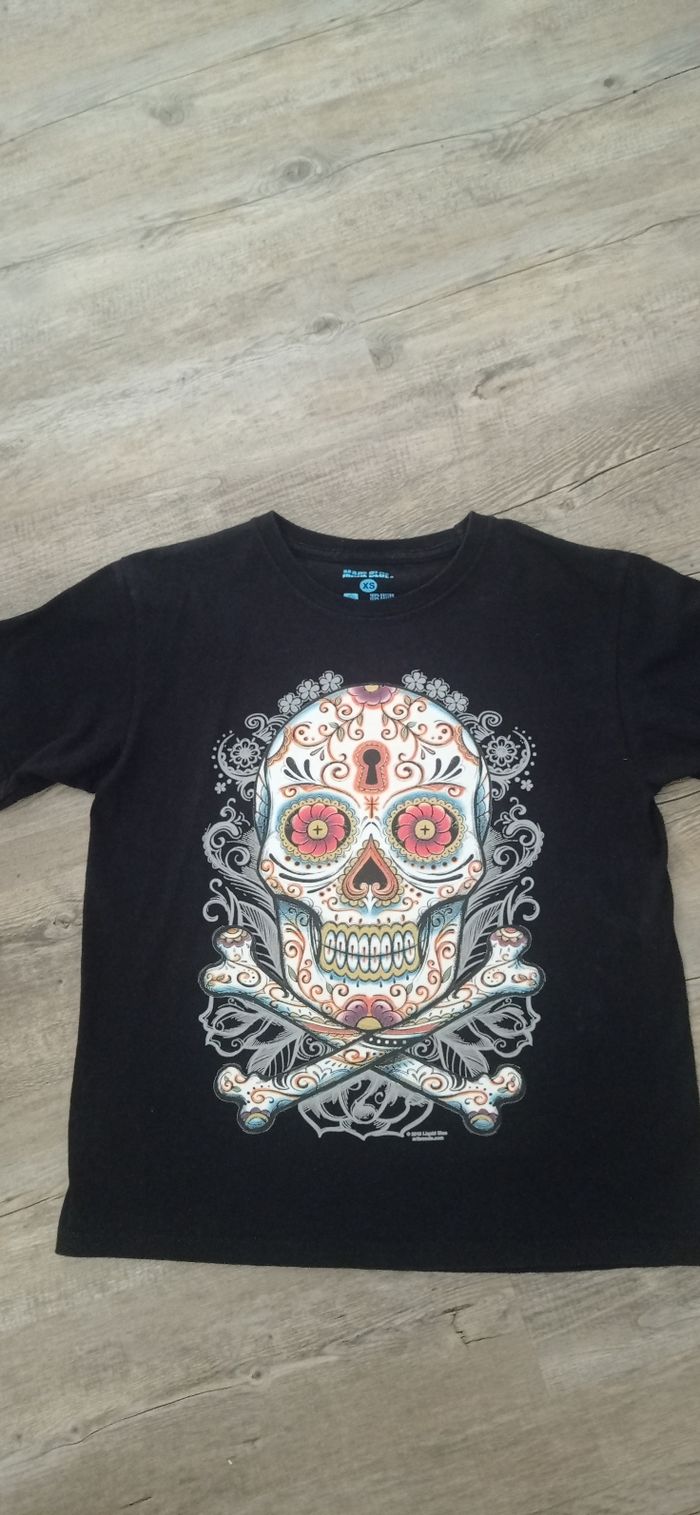 Tee shirt