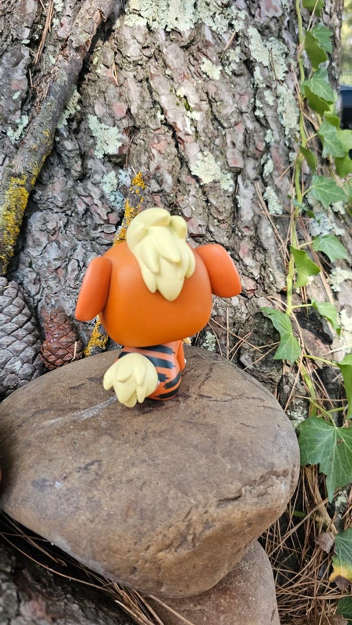 Super figurine Pokemon Nintendo pop Caninos - photo numéro 3