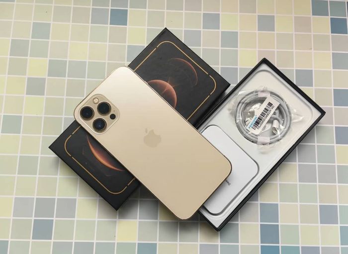 iPhone-12-pro-max - photo numéro 2