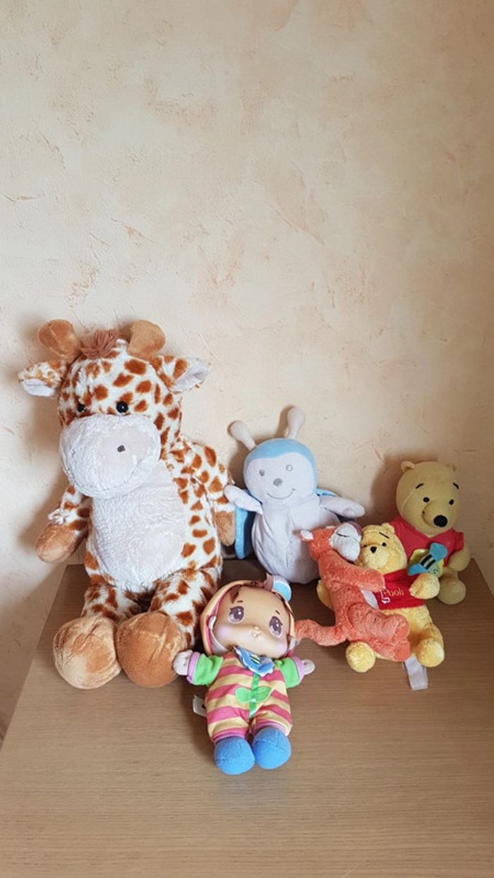 Lot 5 peluches