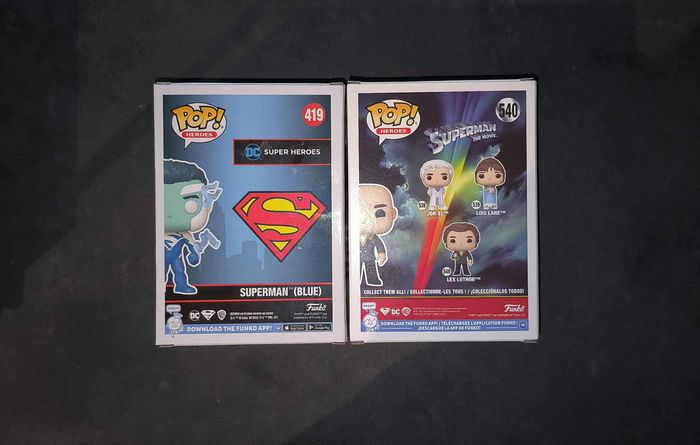 Lot 2 Figurines Funko Pop / Superman Blue N°419 "2021 Fall Convention" & Lex Luthor N°540 "Chase" - photo numéro 2