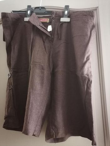 Bermuda taille 40 