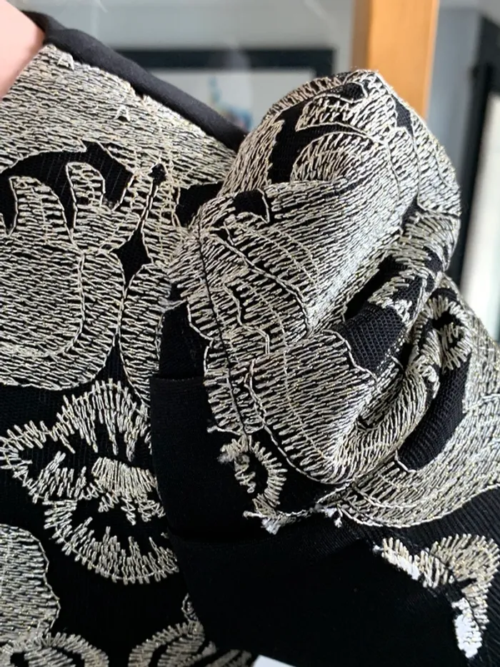 Robe vintage brodée - photo numéro 4